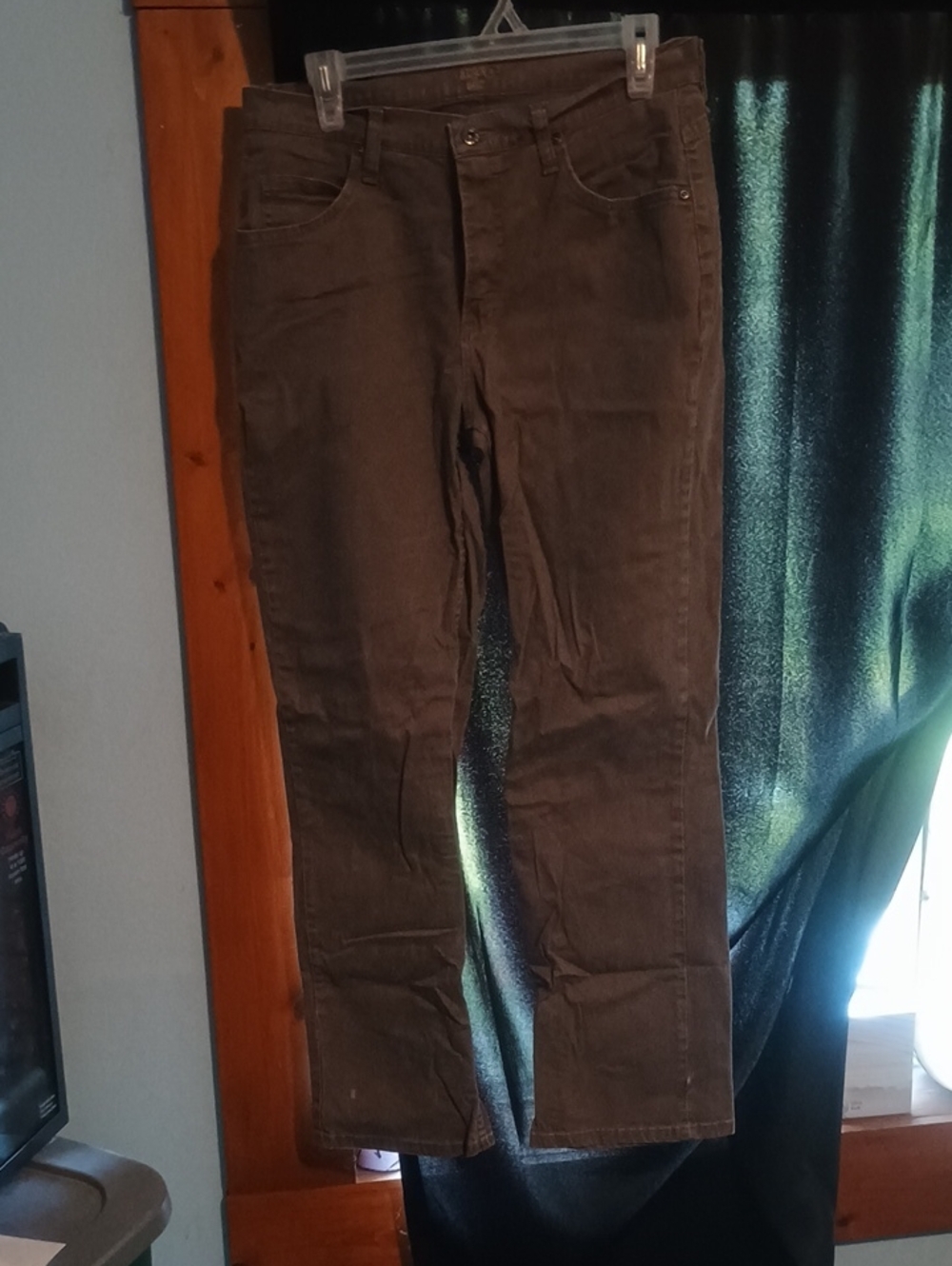 Riders by Lee Straight Leg Jeans in Brown